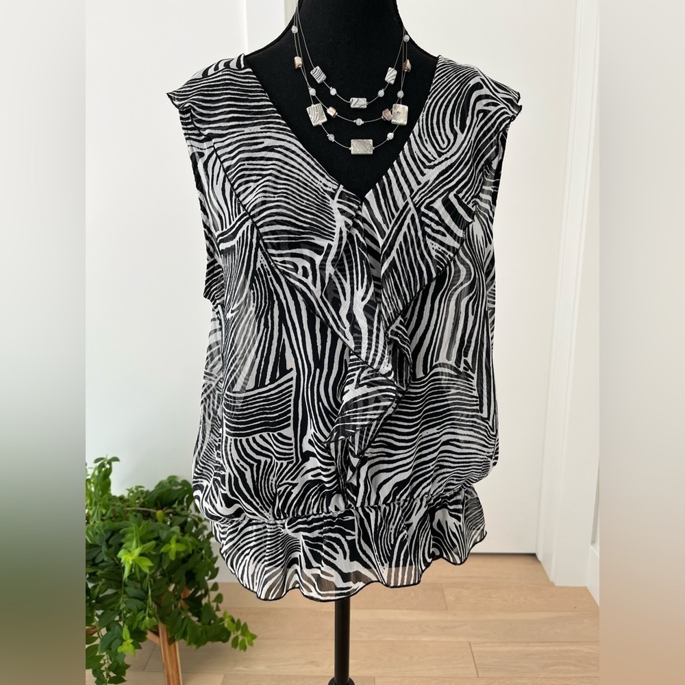 ALEXANDRA BARTLETT Blouse Sheer Sleeveless Ruffle Zebra Print Lightweight Flowy